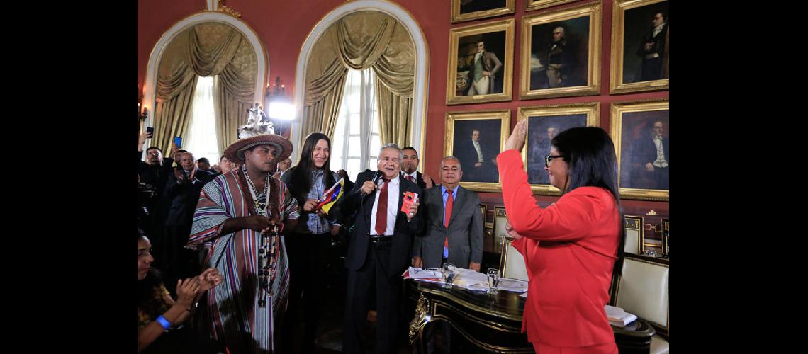 Quedoacute instalado la Asamblea Constituyente en Venezuela