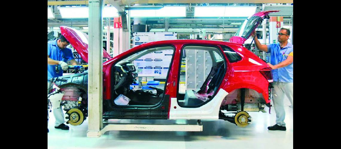 VW comenzoacute con  la produccioacuten del  Polo en Brasil