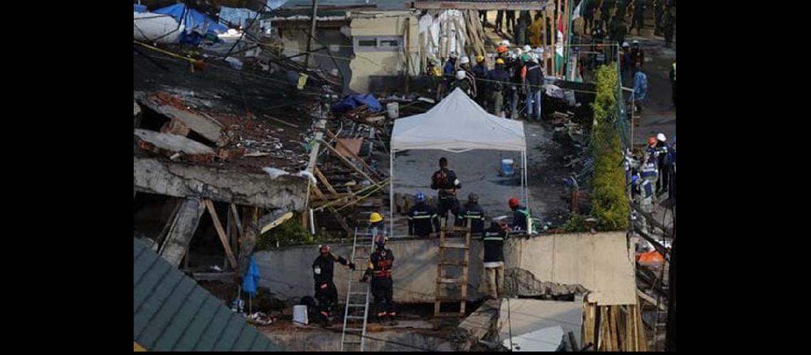La cifra de muertos por el  sismo en Meacutexico es de 253 