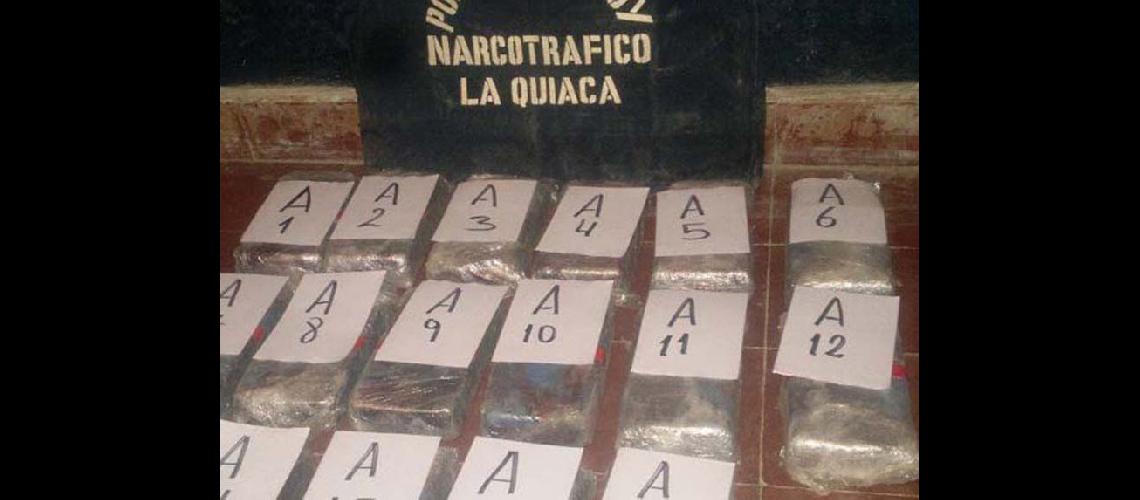 Secuestran 120 kilos de cocaiacutena en Tafna 