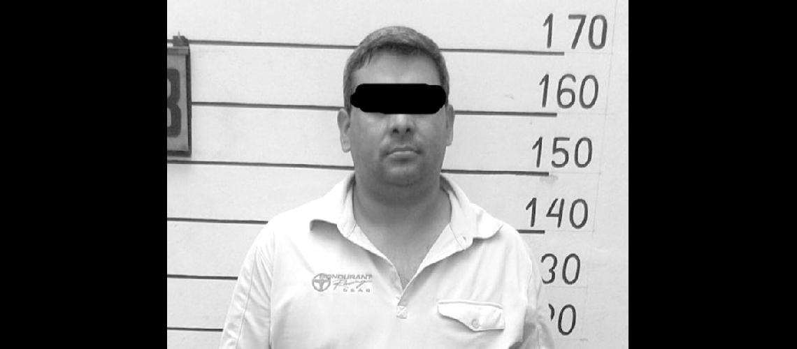 Detienen a un ladroacuten y le secuestran varias llaves