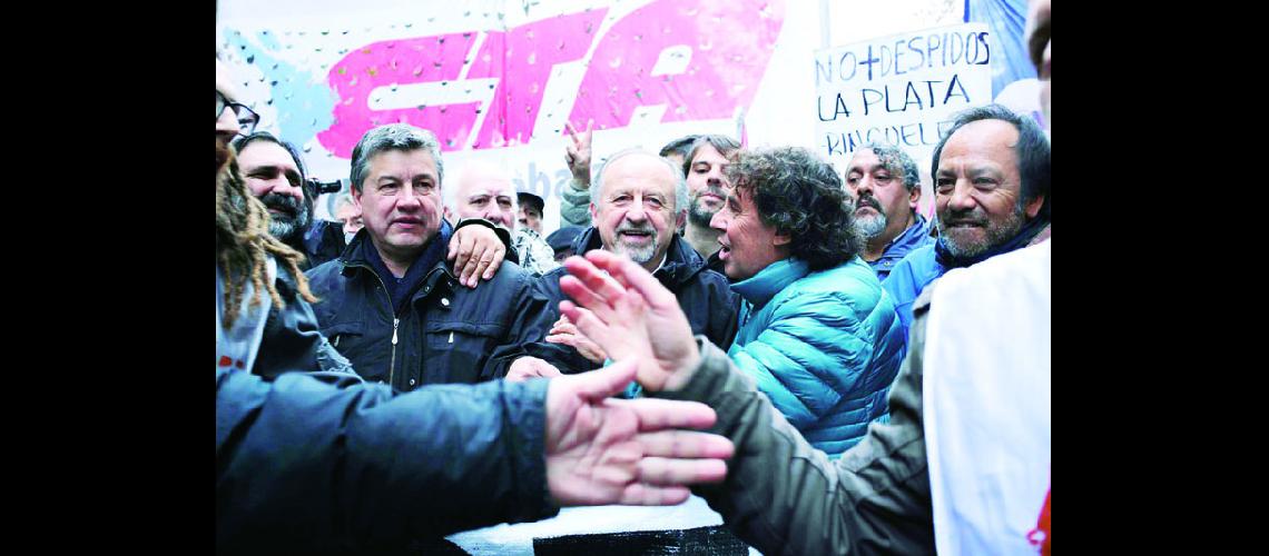Los sindicalistas pidieron  marchar contra las reformas