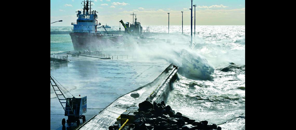 #147Barrido de fondo#148 para dar con el ARA San Juan