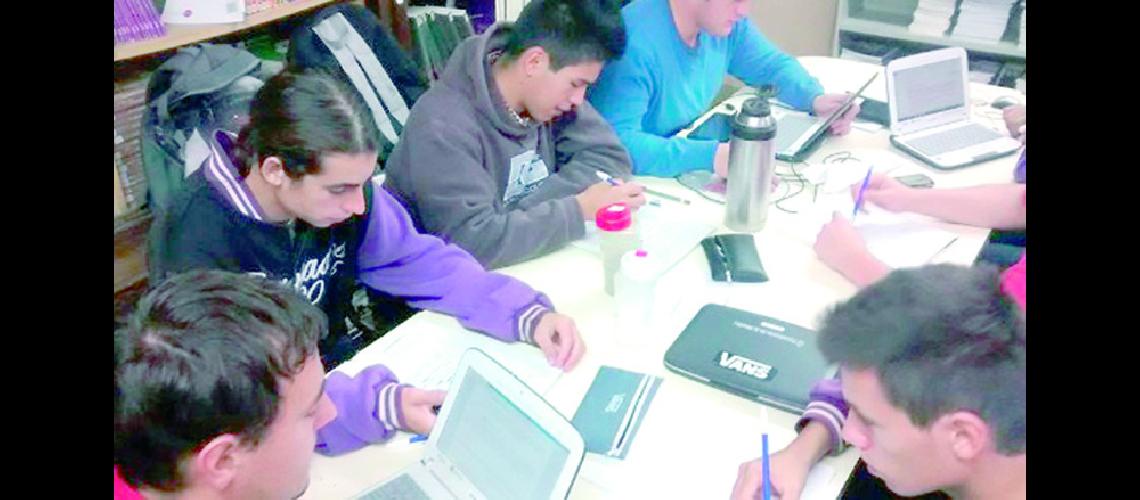 Estudiantes crearon  una plataforma para conseguir trabajo