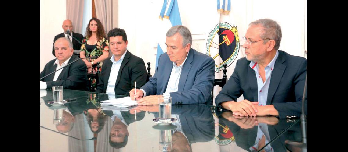 El ingenio La Esperanza pasoacute a Omega Energy