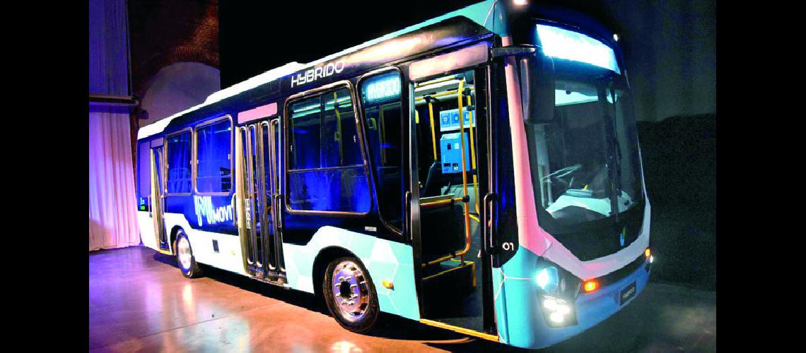 Se presentoacute el primer  Bus Hybrido rosarino
