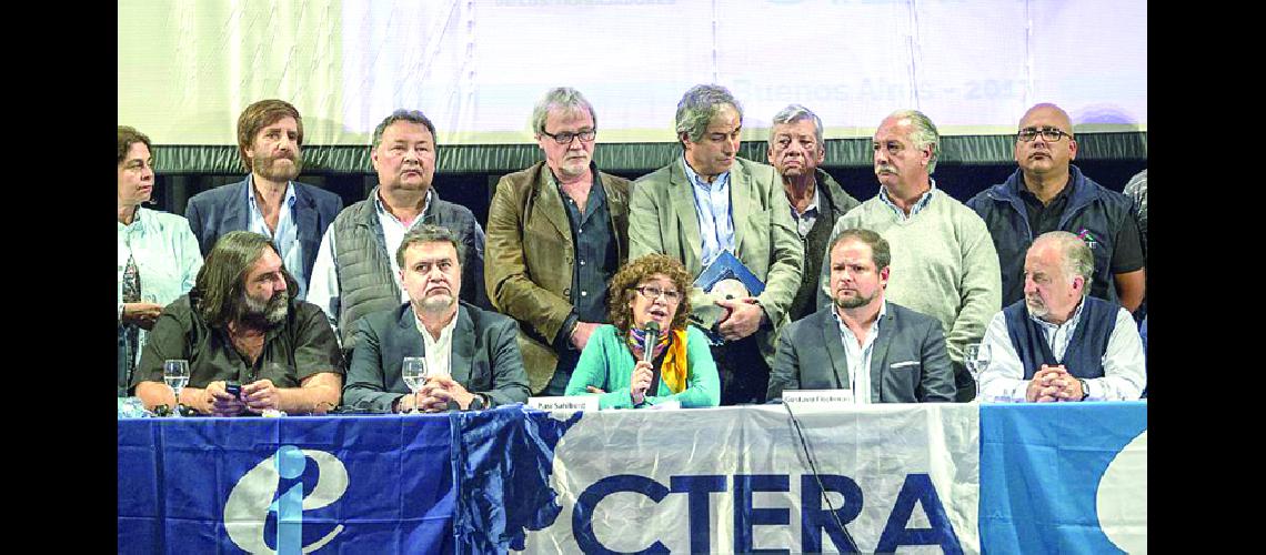 Ctera denunciaraacute ante la  OIT el decreto de Macri 
