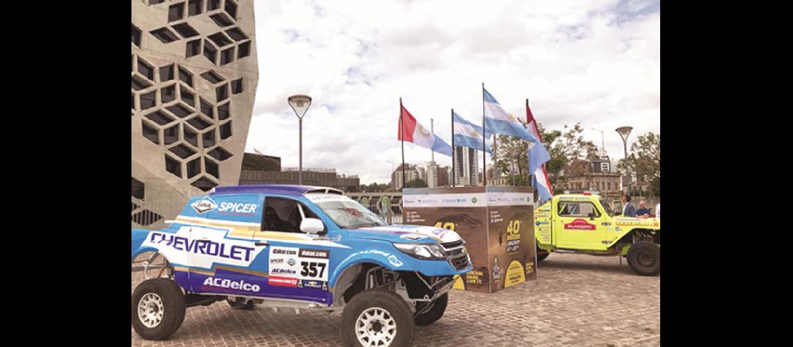 El Rally Dakar generoacute ocupacioacuten plena en Coacuterdoba