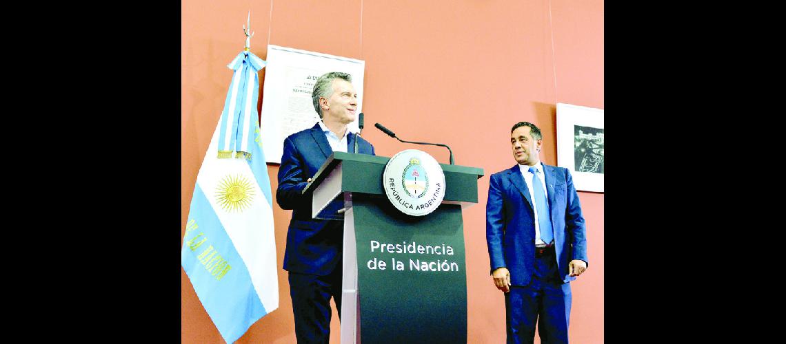 Macri lanzoacute las  becas Progresar