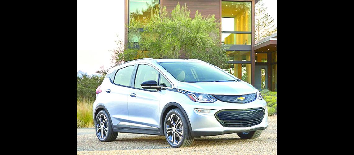 Chevrolet  comercializaraacute el  Bolt en Brasil