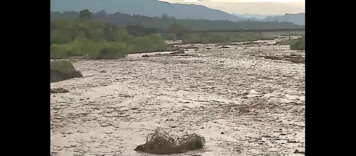 Hallan restos oacuteseos humanos a la altura de Pentildea Colorada