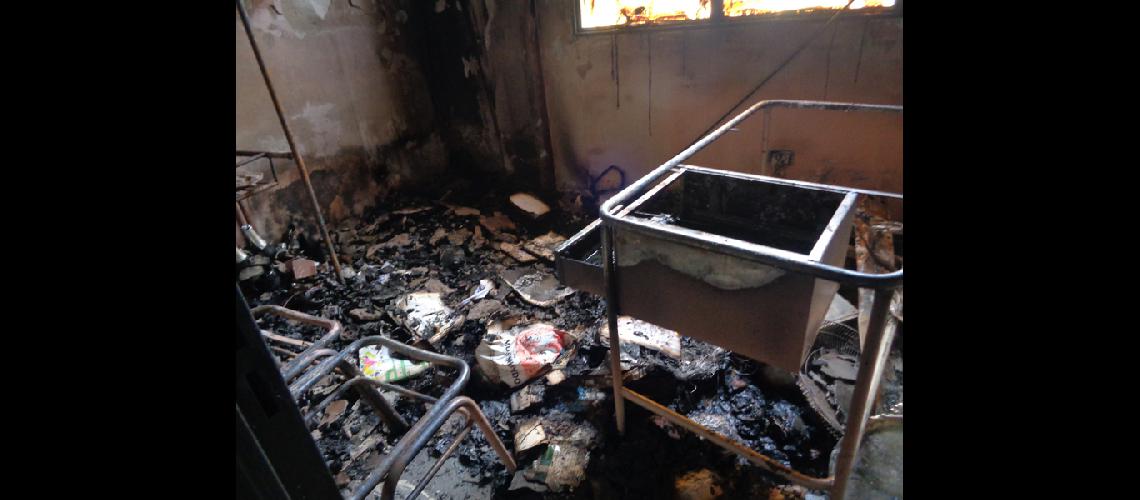 Sofocaron incendio en un establecimiento escolar