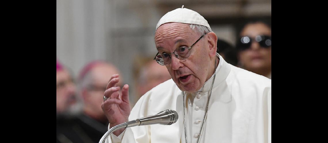 Francisco inicia su  sexto antildeo como papa 