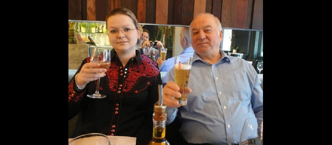 Expulsan a diplomaacuteticos rusos de EEUU y paiacuteses de Europa