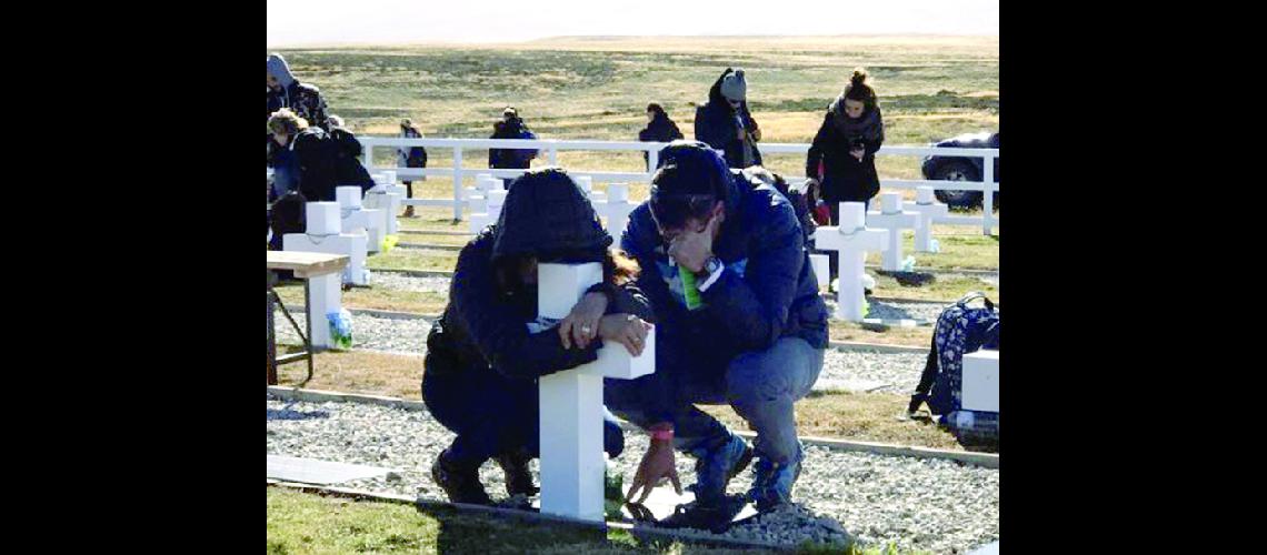 Frigerio presidiraacute acto por Malvinas a orillas del Canal de Beagle