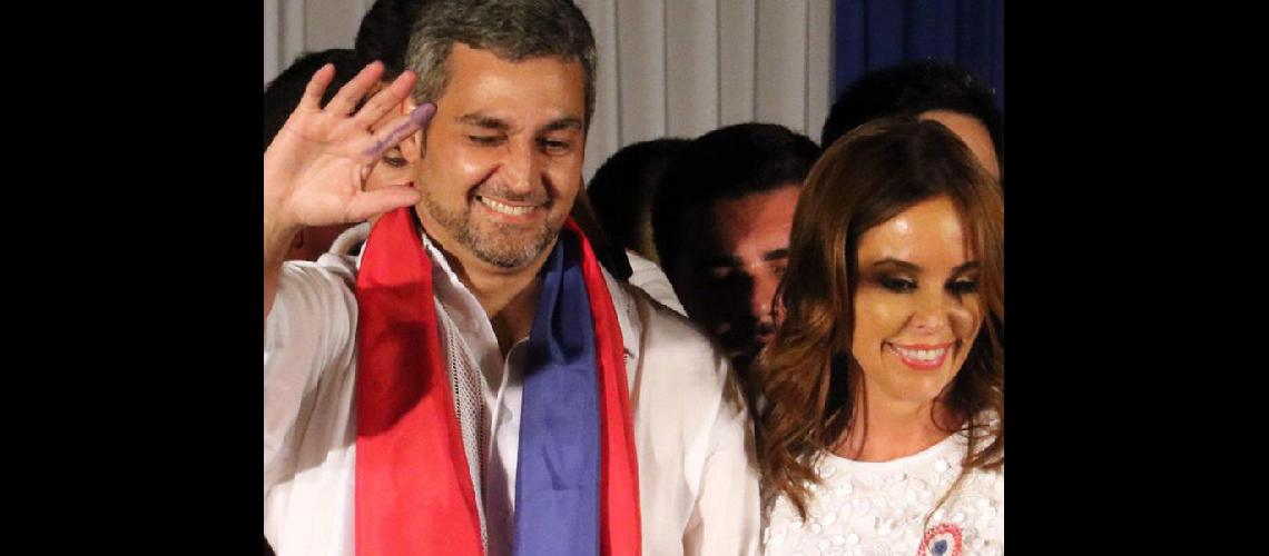 La victoria de Abdo Beniacutetez revalida al Partido Colorado