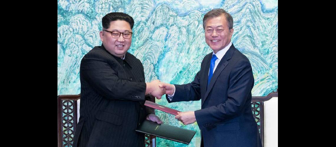 Corea del Norte adopta similar huso horario que Corea del Sur