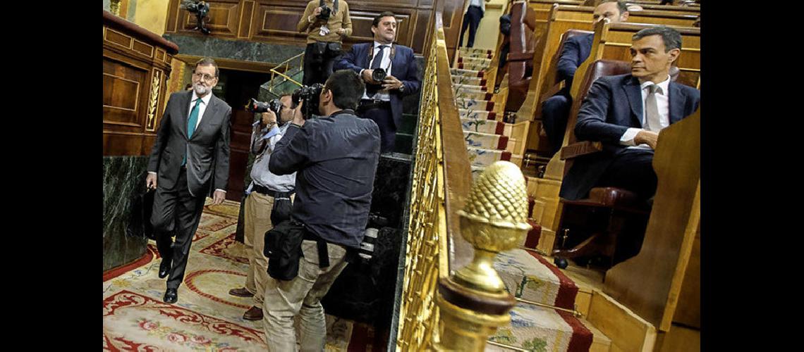 Destituiraacuten a Rajoy del gobierno espantildeol