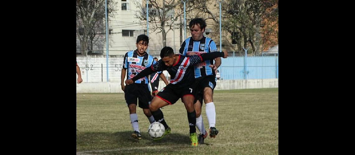 Empate poleacutemico entre Alto Jrs y Lavalle