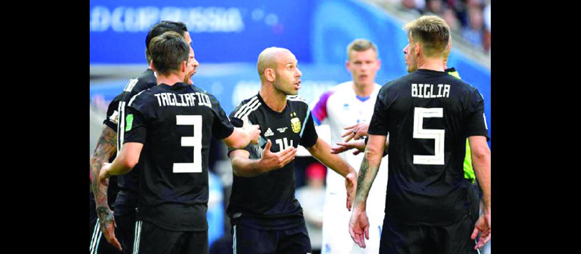 #147Lo uacutenico positivo del  equipo fue la actitud#148  dijo Javier Mascherano