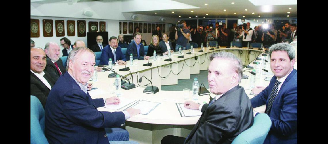 Apoyo provinciales a las metas fiscales 