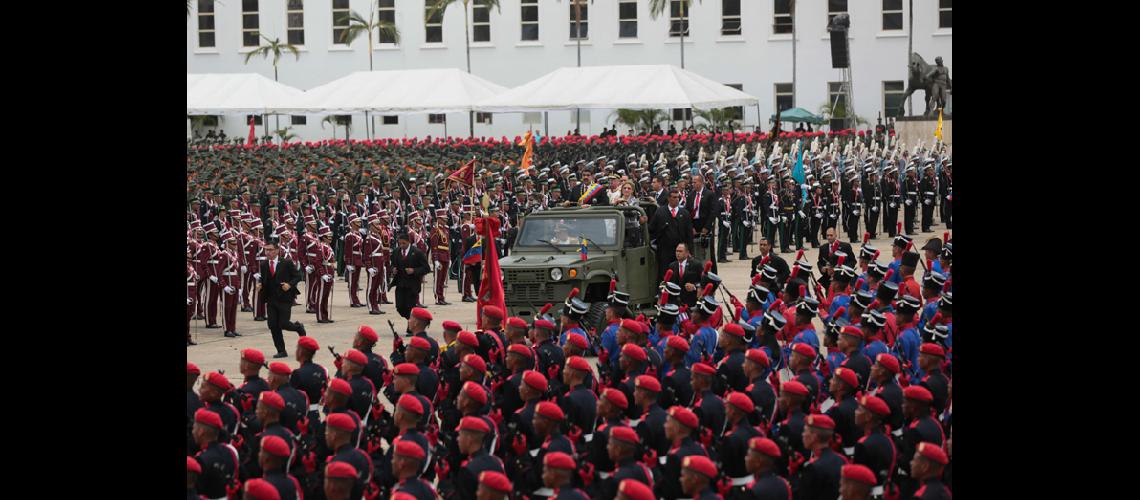 Maduro auguroacute una victoria  sobre el bloqueo econoacutemico