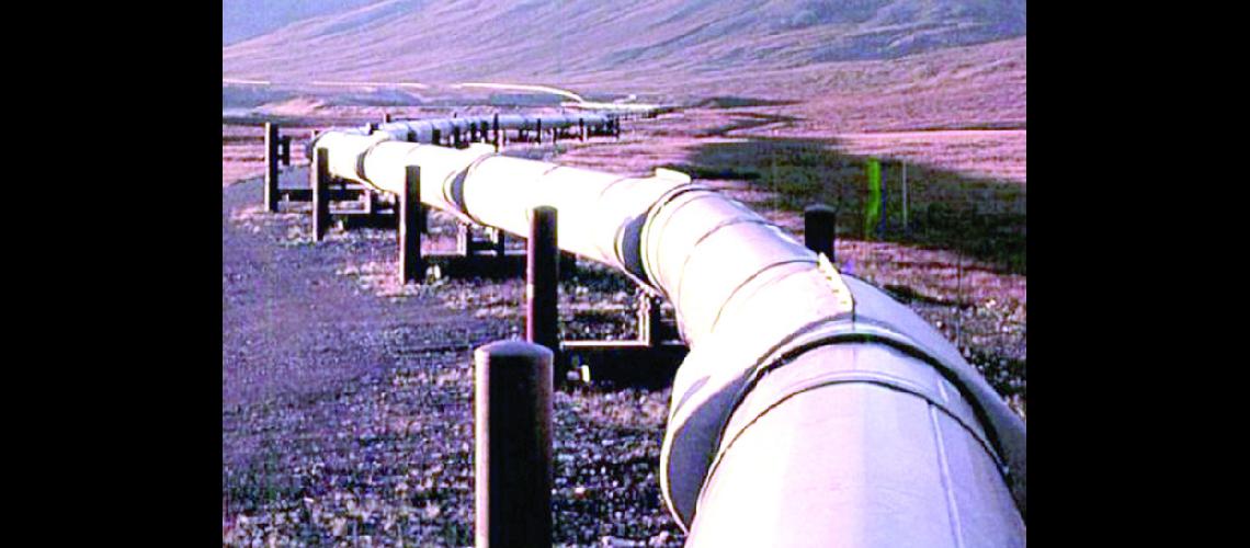 Argentina volveraacute  a exportar gas luego de 11 antildeos a Chile 