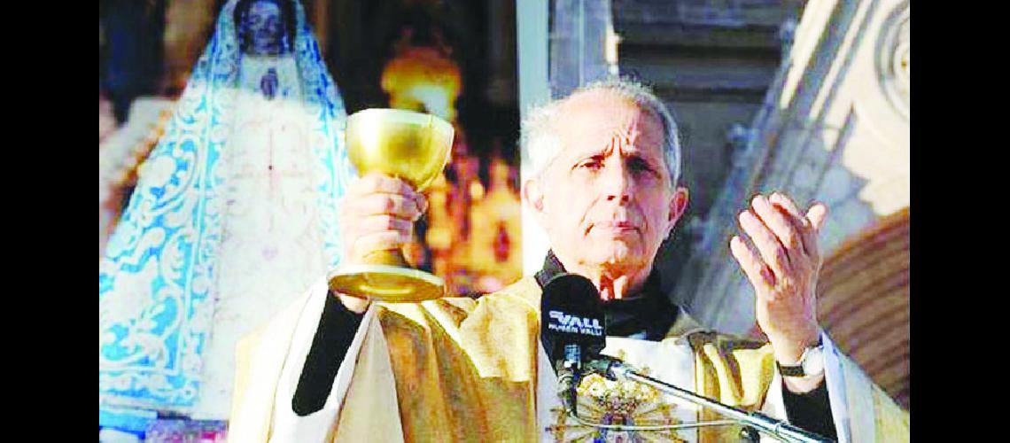 La Iglesia convocoacute a 147Misa por la Vida148 el mieacutercoles 8