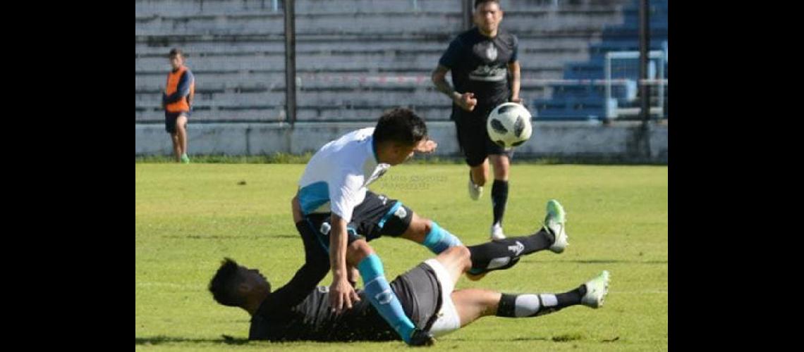 El #147Lobo#148 empatoacute  ante Central Coacuterdoba
