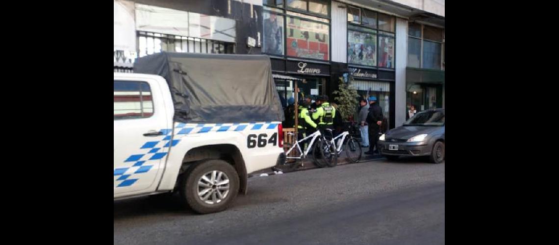 Robaron oro y plata de una joyeriacutea ceacutentrica