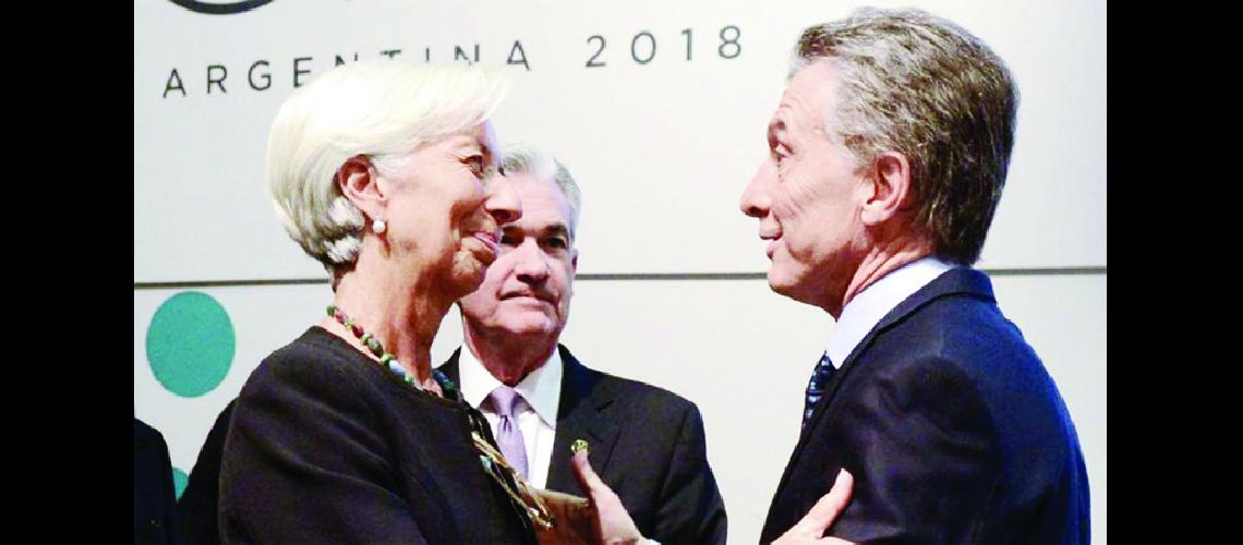 El FMI reexaminaraacute el programa financiero