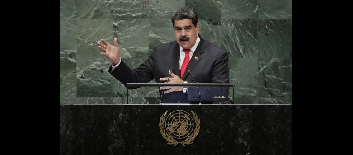 Maduro se ofrecioacute a  dialogar con Trump 