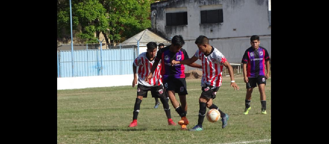 Goleada de Belgrano  en el torneo liguista