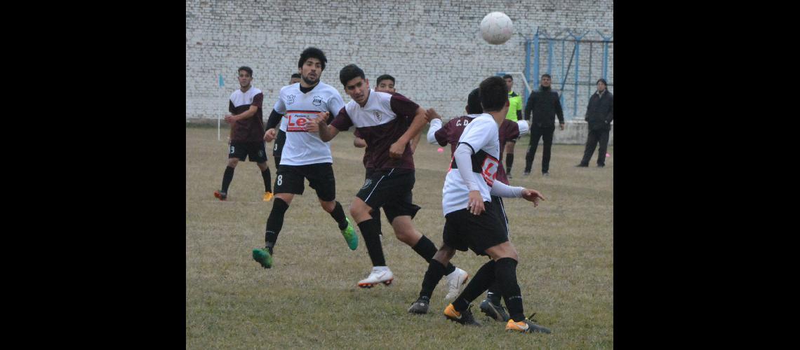 A San Pedro y Cuyaya en busca de las semifinales