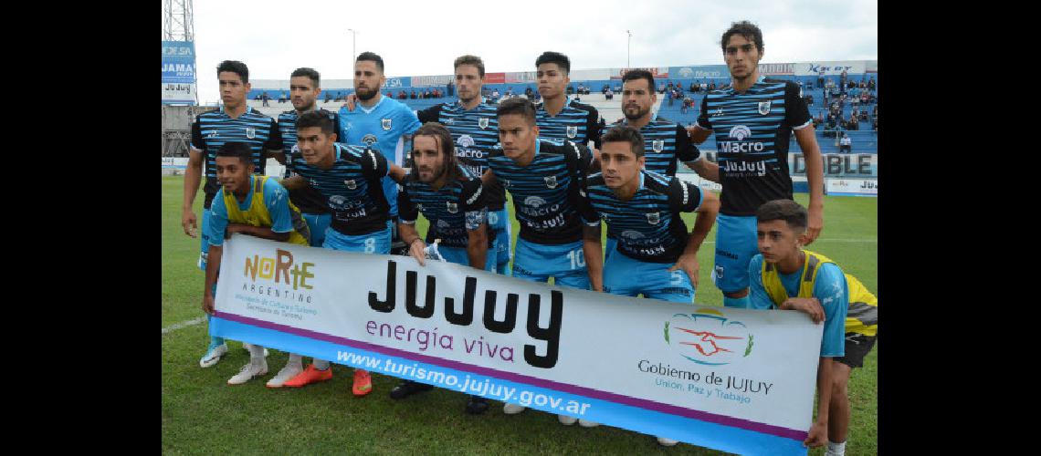 #147Estamos dejando todo para salir  de este momento#148