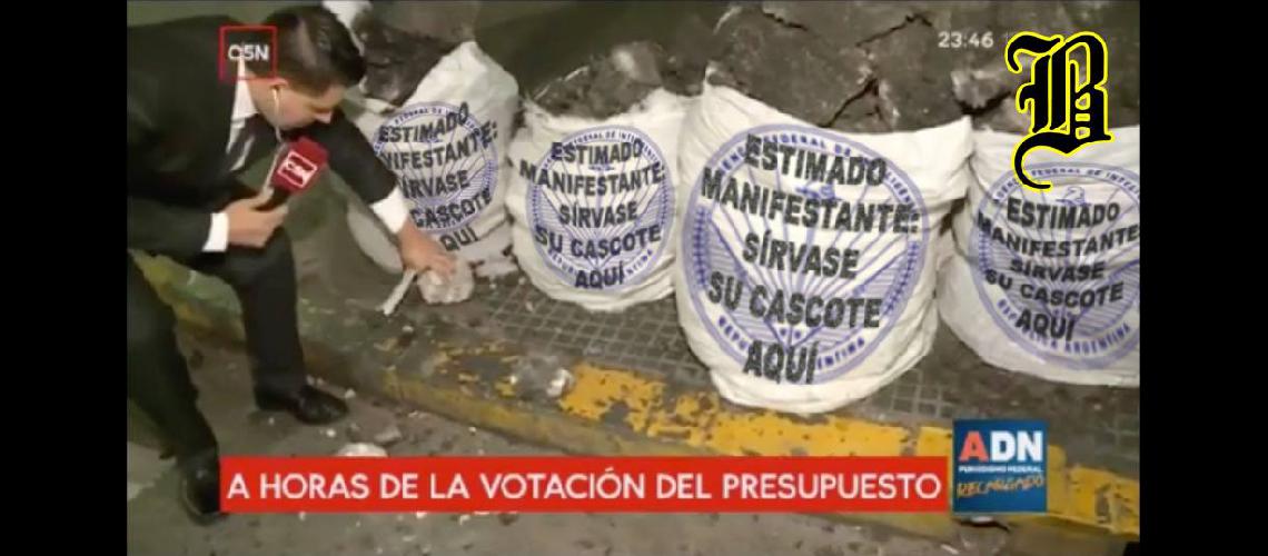 Tensioacuten en las calles del Congreso