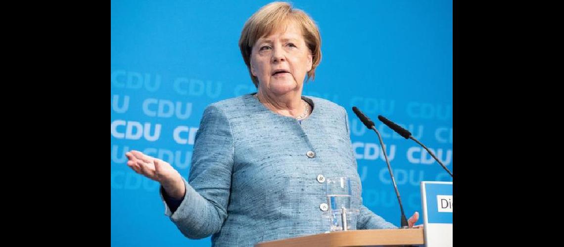 El retiro de Merkel desata  la carrera por la sucesioacuten 