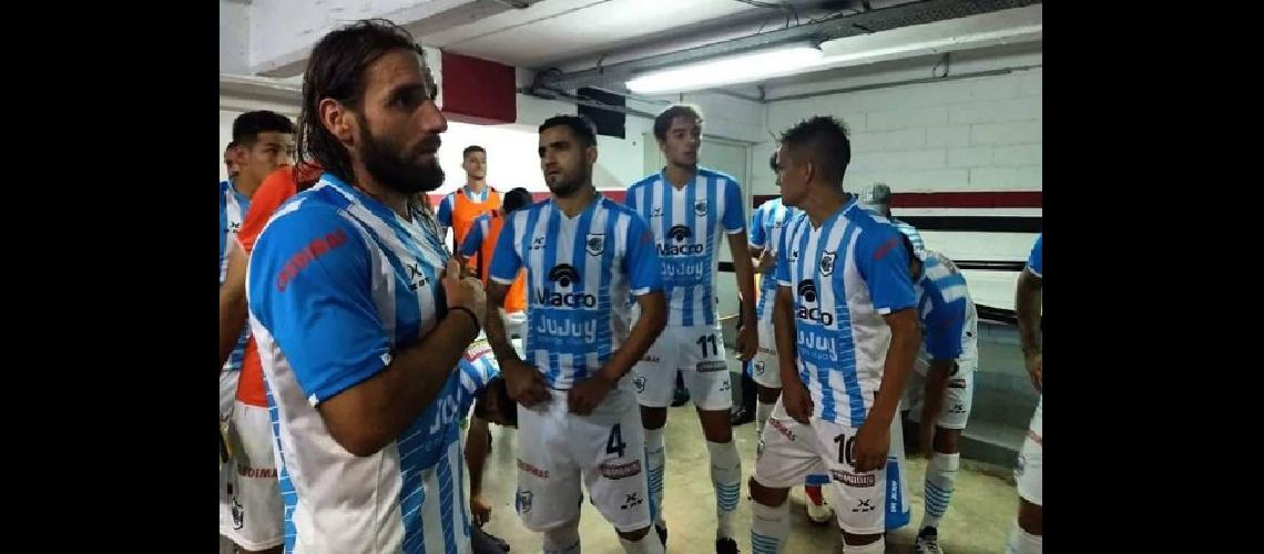 Gimnasia y Esgrima ya  piensa en el #147Gallo#148