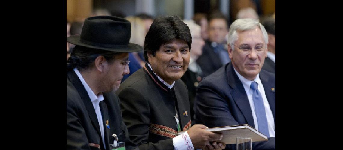 Bolivia anuncioacute un  acceso al Atlaacutentico