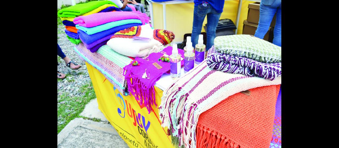 Feria sustentable en Jujuy Corazoacuten Andino