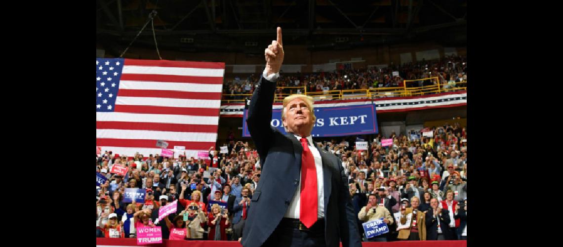 Donald Trump pone en  juego su capital poliacutetico 
