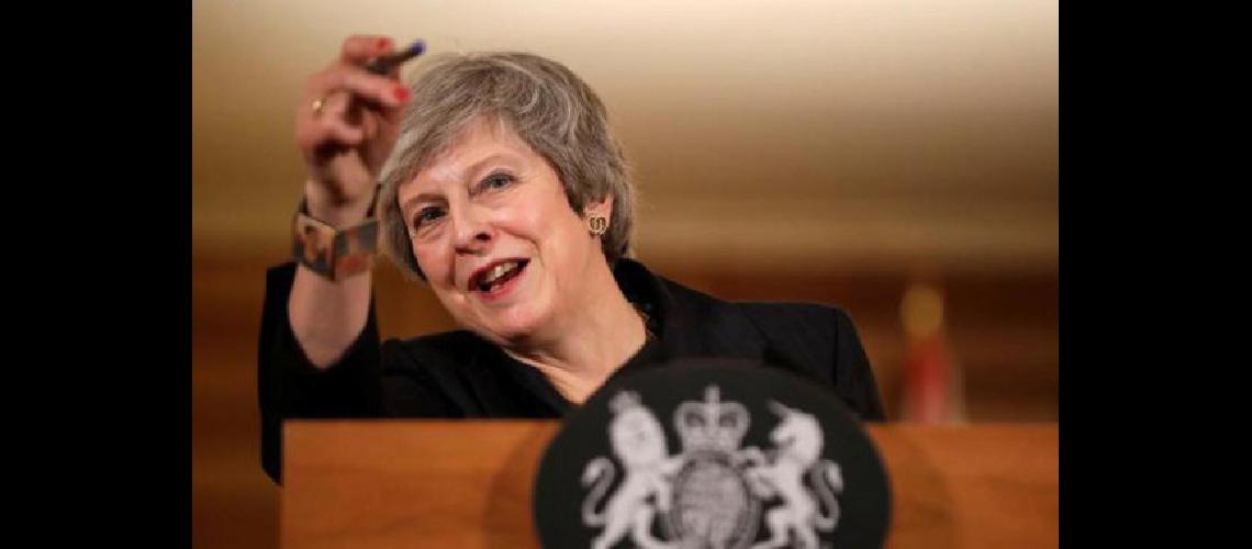 Peligra el acuerdo del Brexit  tras dimisioacuten de dos ministros 