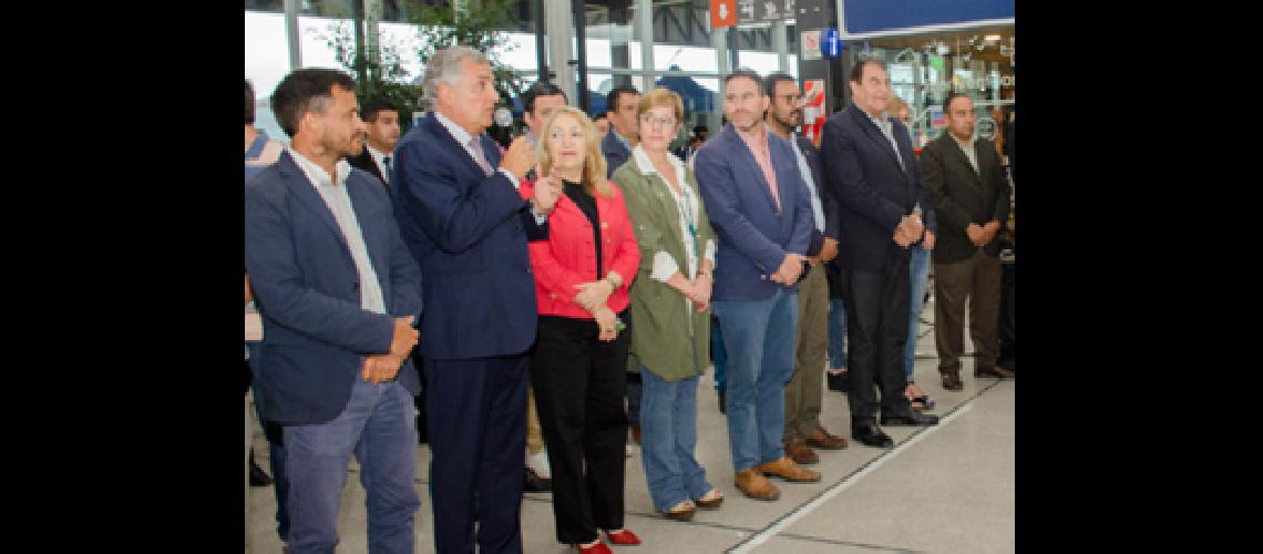 El Gobierno se  mostraraacute maacutes unido
