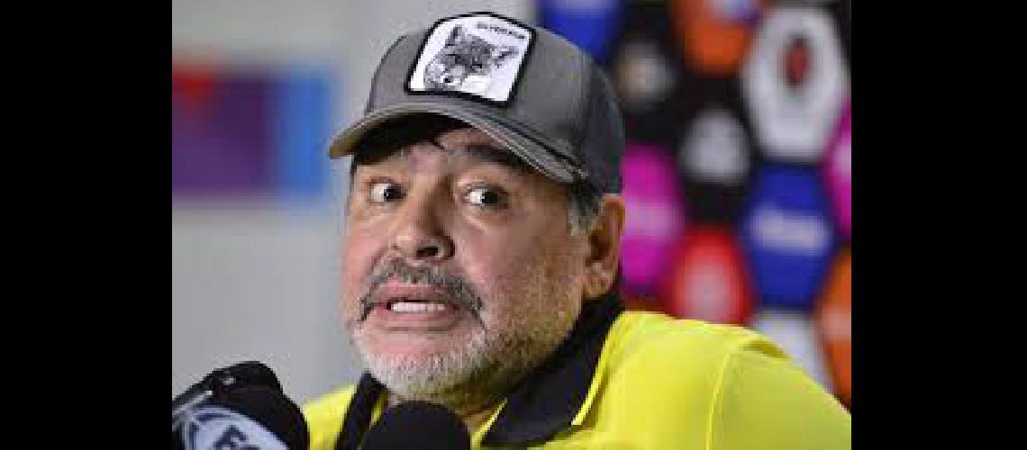 Internaron a Diego Maradona
