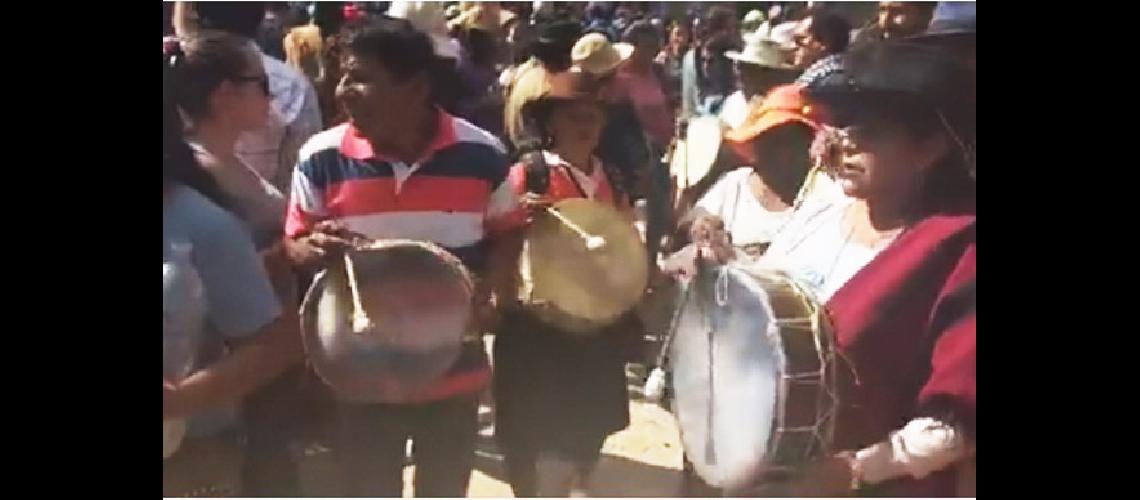 Exitoso Encuentro de Copleros reivindicoacute el canto ancestral