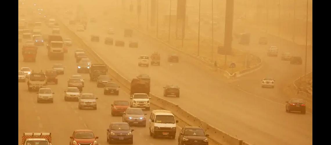 El Cairo en sepia por una tormenta de arena