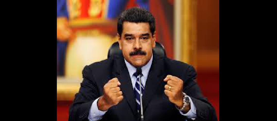 Maduro aseguroacute  que viajoacute al futuro  y reveloacute queacute vio