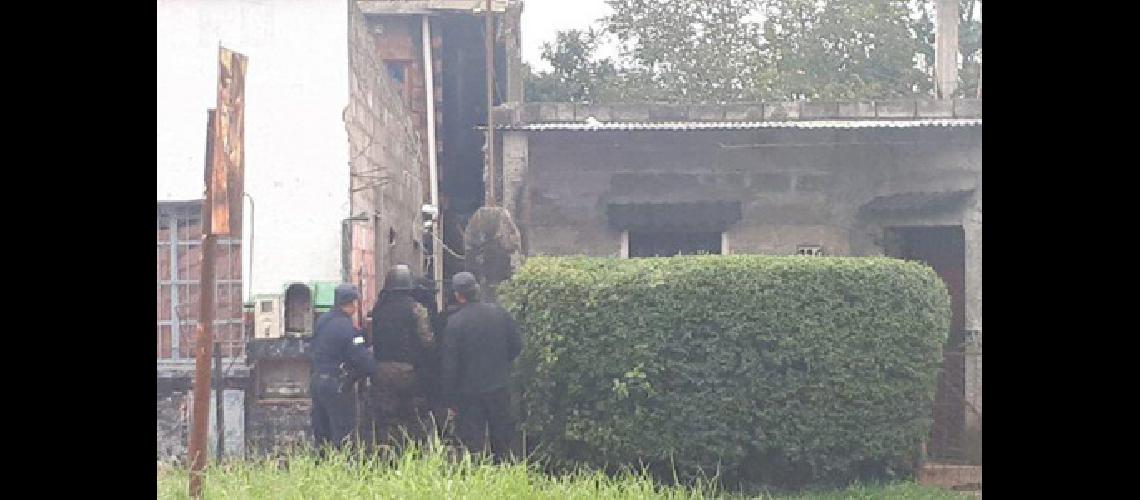 Amenazoacute a la hermana y fue arrestado junto a un amigo