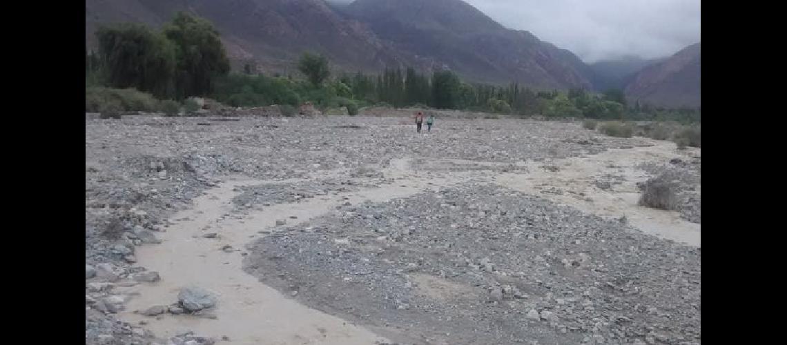 Abuelo perecioacute arrastrado por creciente en Huacalera 