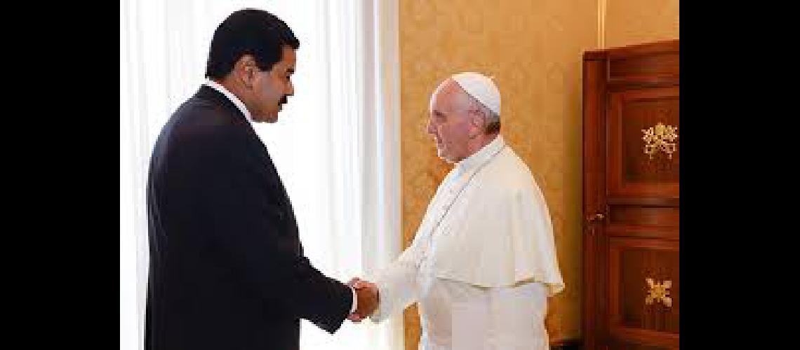 Faltan condiciones para una mediacioacuten del Papa